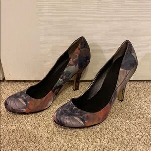 Nine West Black Heels Classic Pump Style